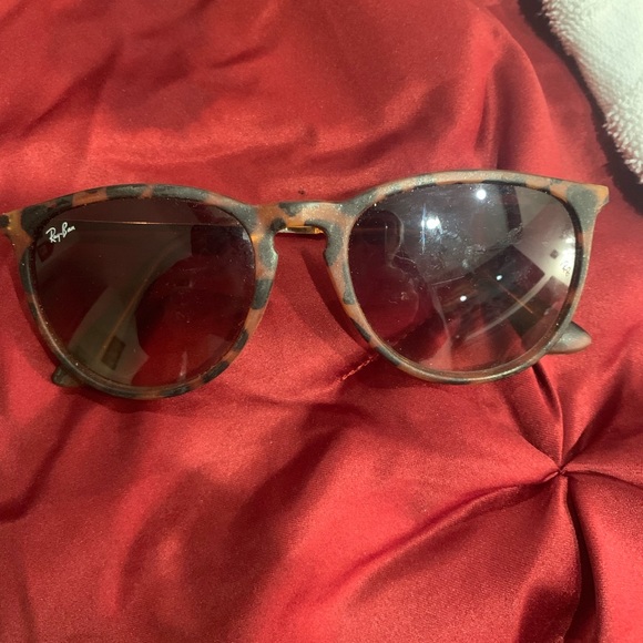 Ray bans tortoise for men or women - Picture 2 of 4